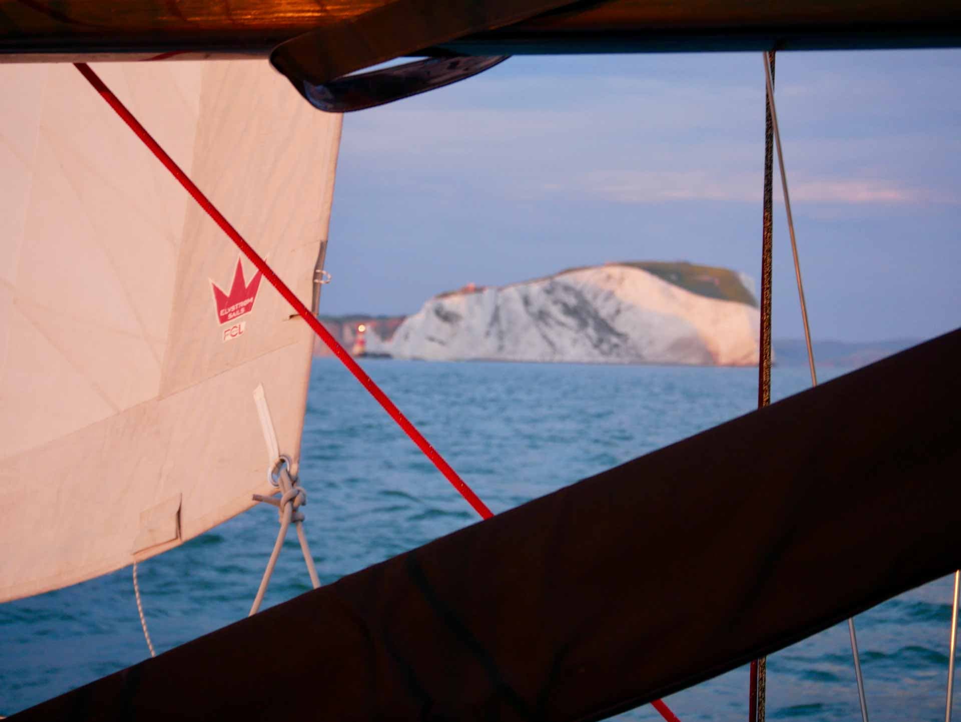 Vue sur l'île de Wight depuis le bateau